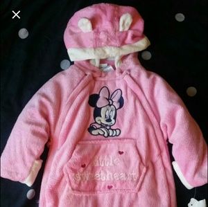 Baby girls Minnie Mouse Snow Suit. Size 12 mo.